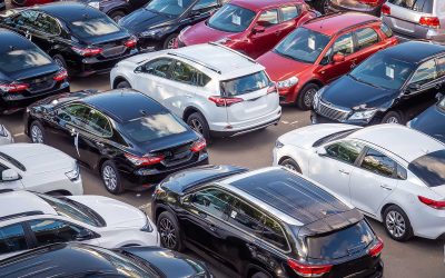 Calano i prezzi delle auto usate. Resistono solo quelle a benzina
