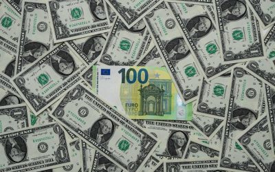 Il predominio del dollaro non è scontato e l’euro potrebbe trarne grandi vantaggi