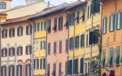 I prezzi degli immobili scendono (un pochino)